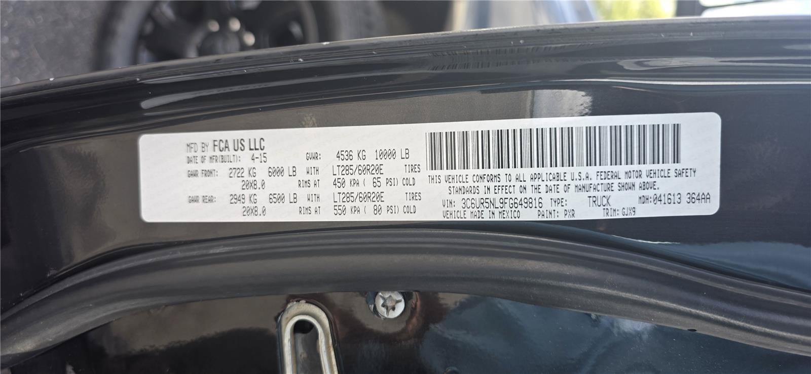 Used 2015 RAM 2500 Laramie w/ Black Appearance Group AWD/4WD image 23