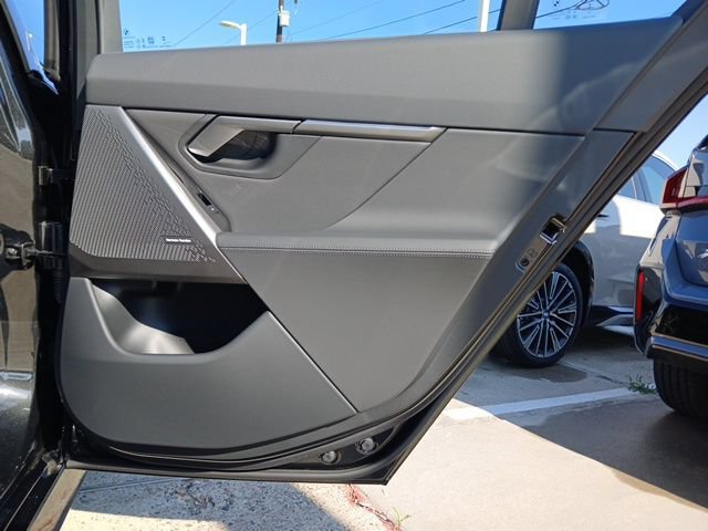 New 2026 BMW 530i RWD image 11