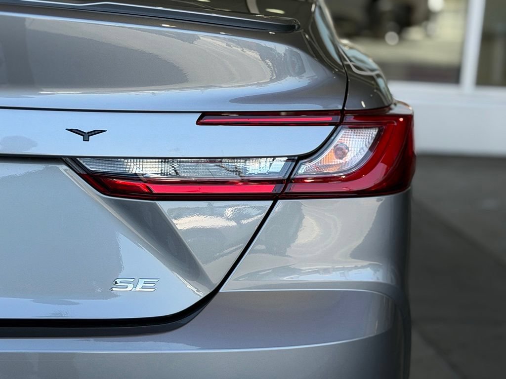 Certified 2026 Toyota Camry SE w/ Convenience Package FWD image 14