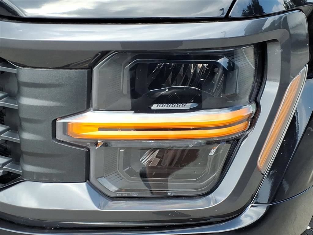 Used 2025 Ford F150 STX w/ Equipment Group 200A RWD image 11