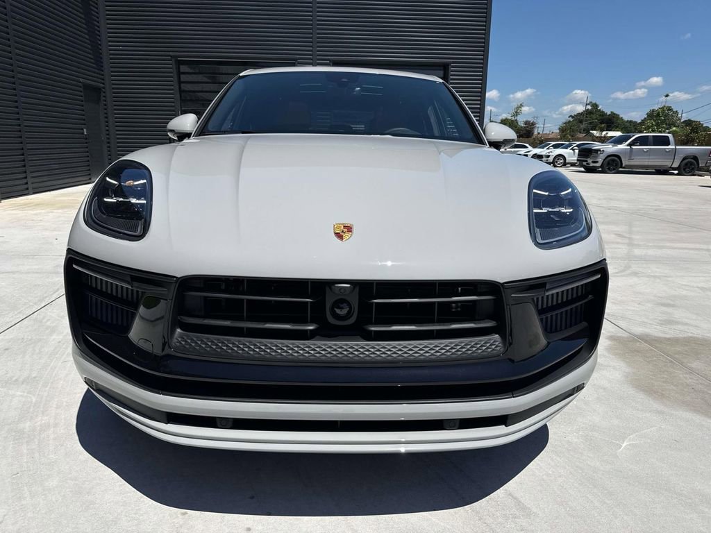 New 2026 Porsche Macan S AWD/4WD image 6