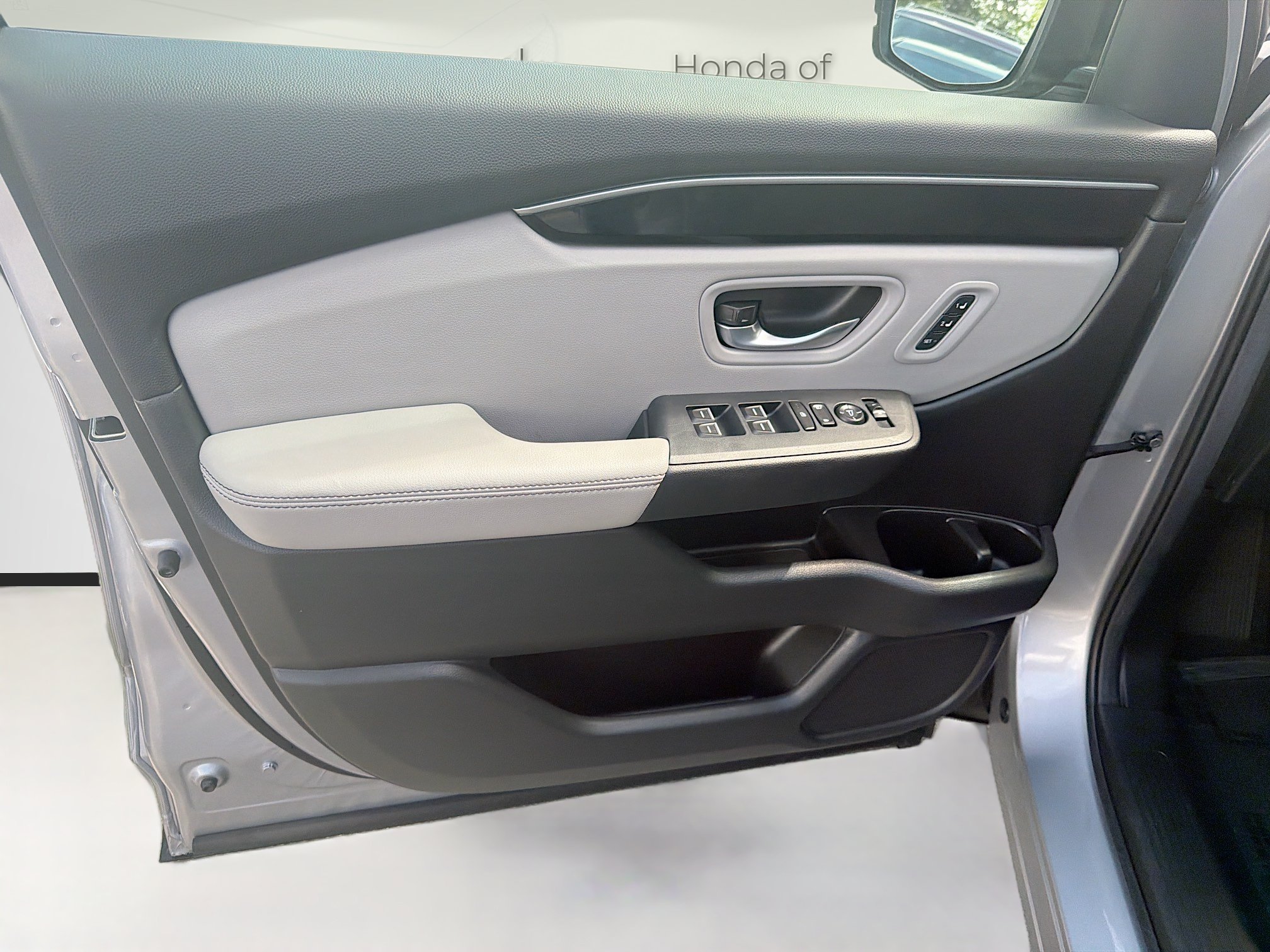 Certified 2025 Honda Pilot EX-L image 19