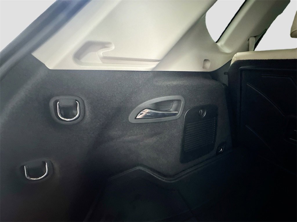 Used 2020 Buick Envision Premium w/ LPO, Active Package image 35