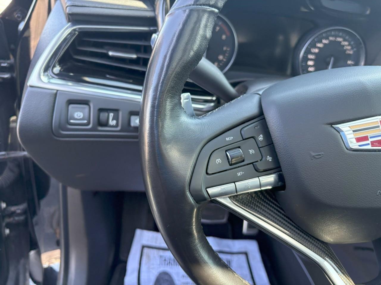Certified 2020 Cadillac XT6 Sport AWD/4WD image 12
