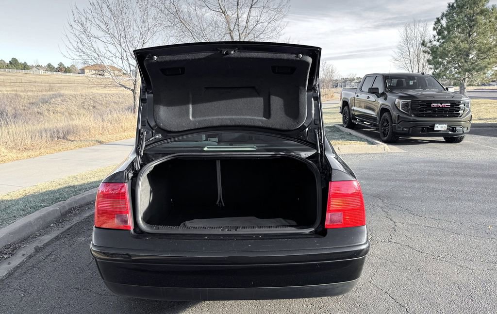 Used 1999 Volkswagen Passat GLS FWD image 8