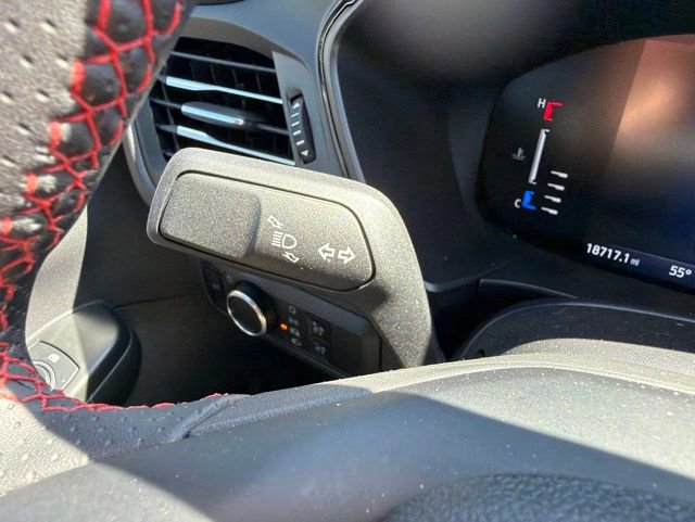 Used 2024 Ford Escape ST-Line w/ Tech Pack #1 FWD image 46