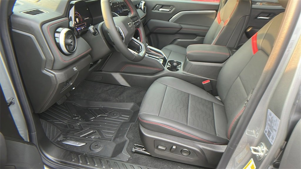 New 2026 Chevrolet Colorado Z71 w/ Technology Package image 13