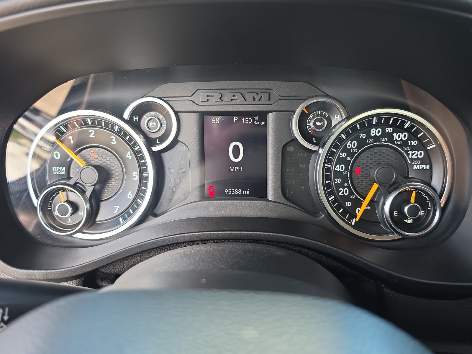 Used 2019 RAM 1500 Big Horn RWD image 27