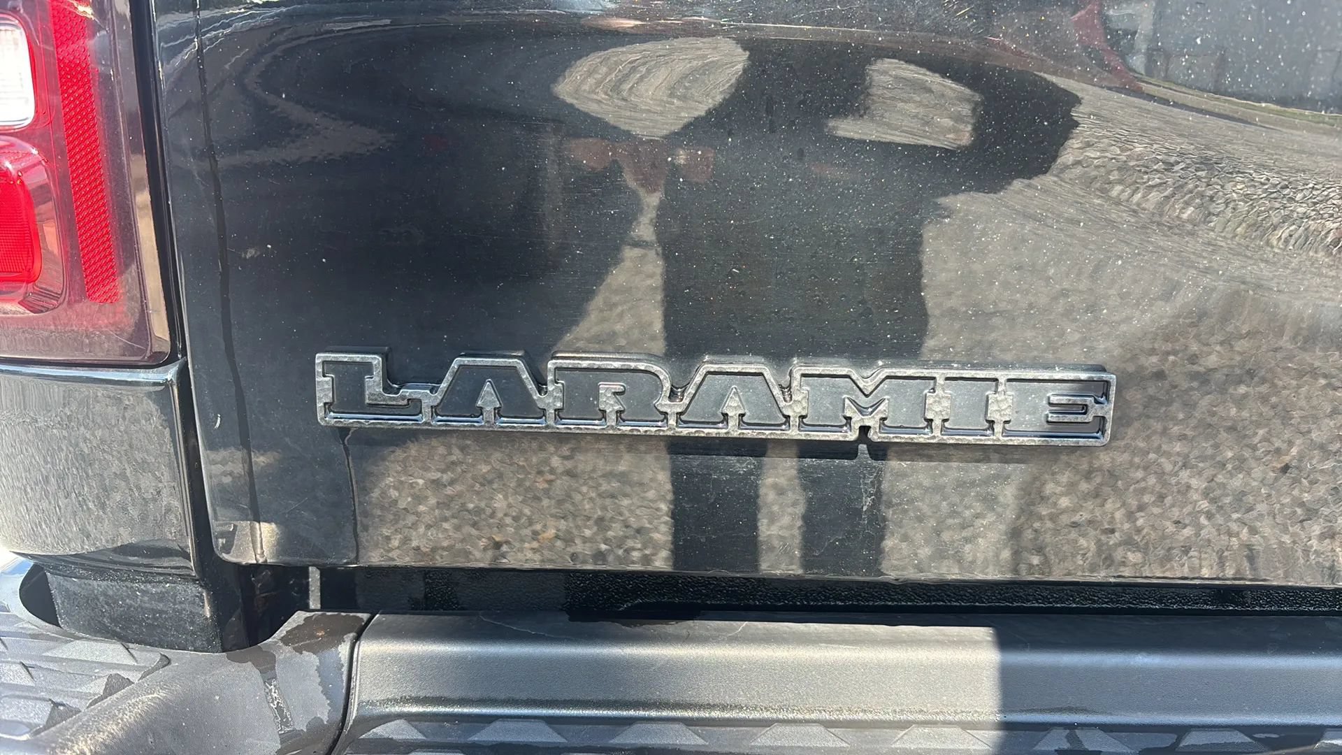 Used 2019 RAM 2500 Laramie AWD/4WD image 5