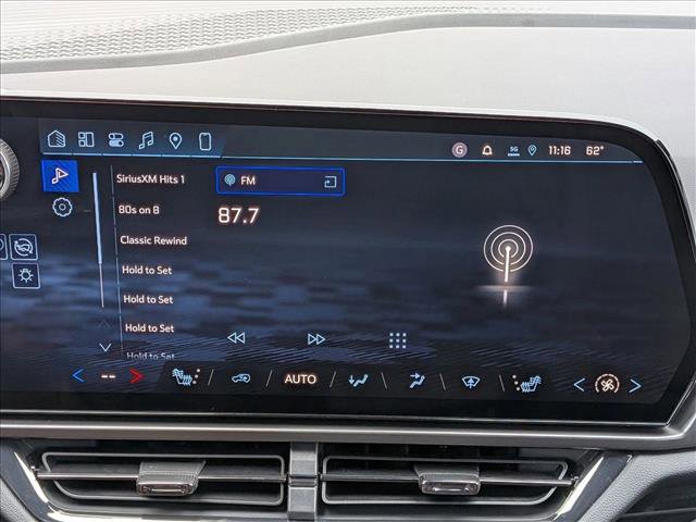 New 2026 Chevrolet Equinox EV RS image 11