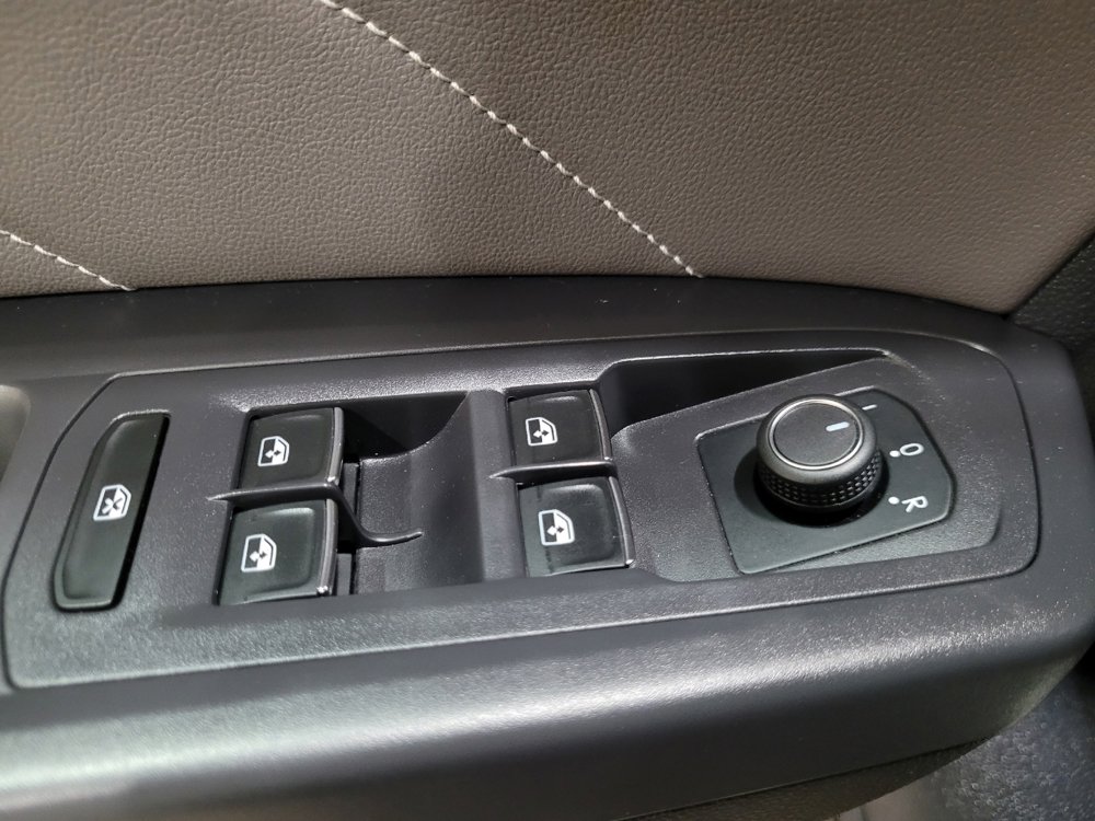Used 2021 Volkswagen Atlas SE AWD/4WD image 27