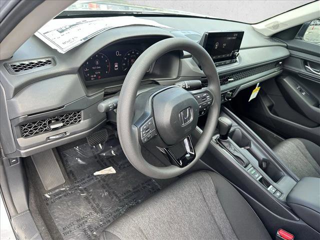 New 2025 Honda Accord SE image 3