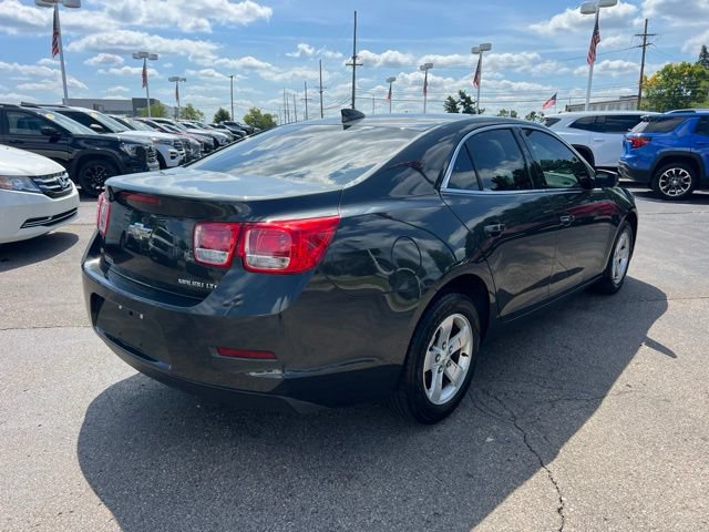 Used 2016 Chevrolet Malibu LT FWD image 5