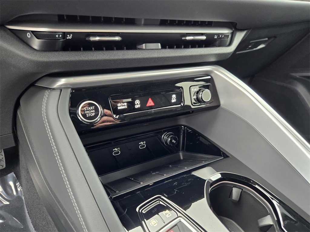 New 2025 Audi Q5 Premium Plus image 23