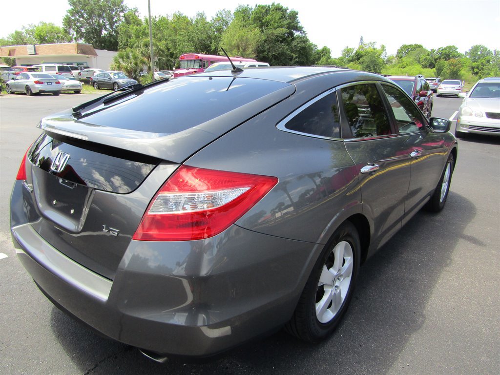 Used 2012 Honda Crosstour EX image 4