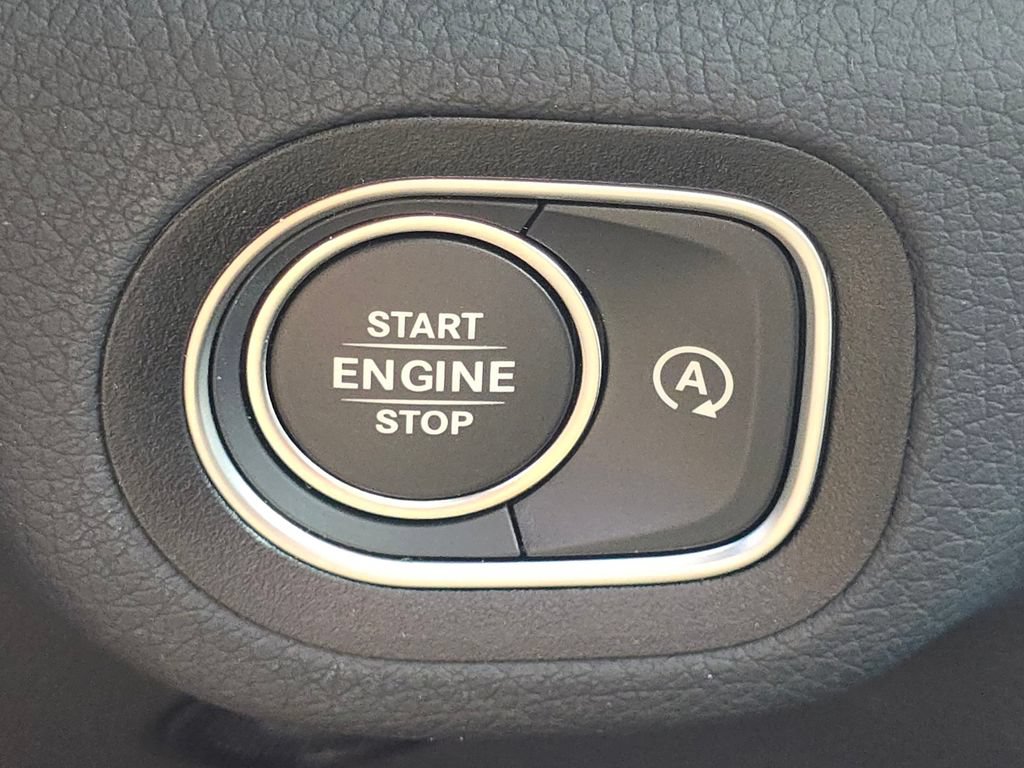Certified 2026 Mercedes-Benz GLE 350 4MATIC image 40