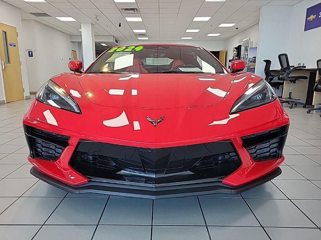 Used 2024 Chevrolet Corvette Stingray Coupe w/ Z51 Performance Package image 2
