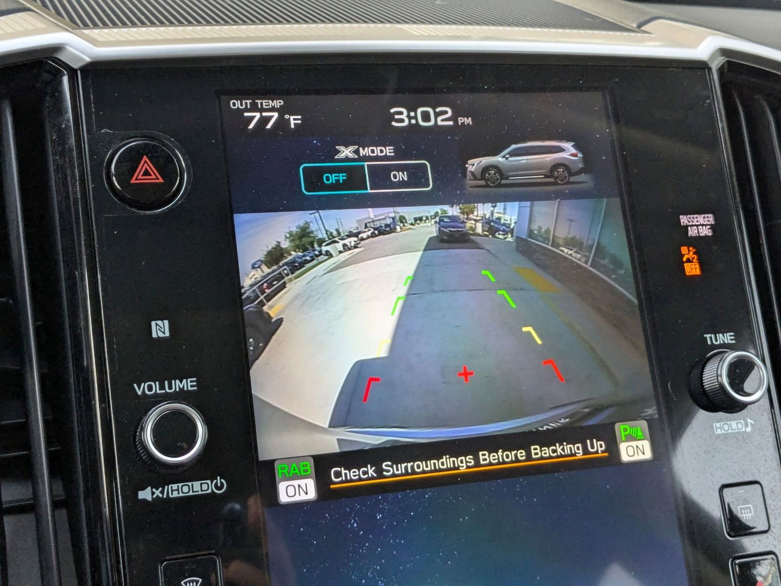 Used 2023 Subaru Ascent Premium w/ Convenience Package AWD/4WD image 19