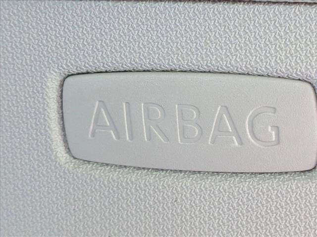 Used 2013 Volkswagen Passat 2.5 SE FWD image 9