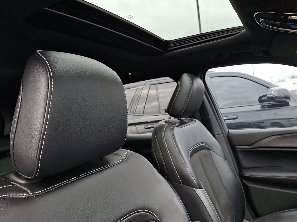 Used 2023 Jeep Grand Cherokee Altitude image 13