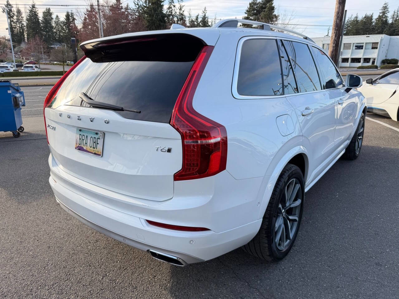 Used 2018 Volvo XC90 T6 Momentum w/ Convenience Package AWD/4WD image 9