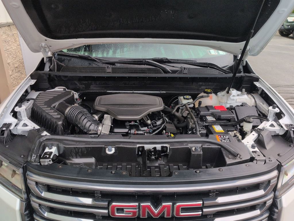 Used 2023 GMC Acadia AT4 w/ Trailering Package AWD/4WD image 17