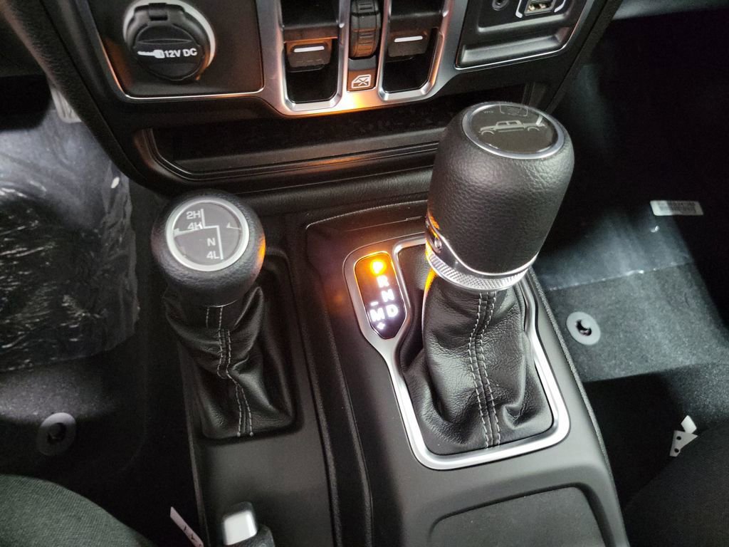 New 2026 Jeep Gladiator Sport AWD/4WD image 19
