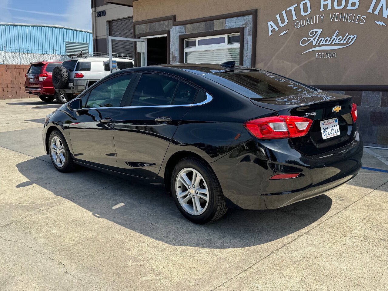 Used 2016 Chevrolet Cruze LT w/ Convenience Package FWD image 7