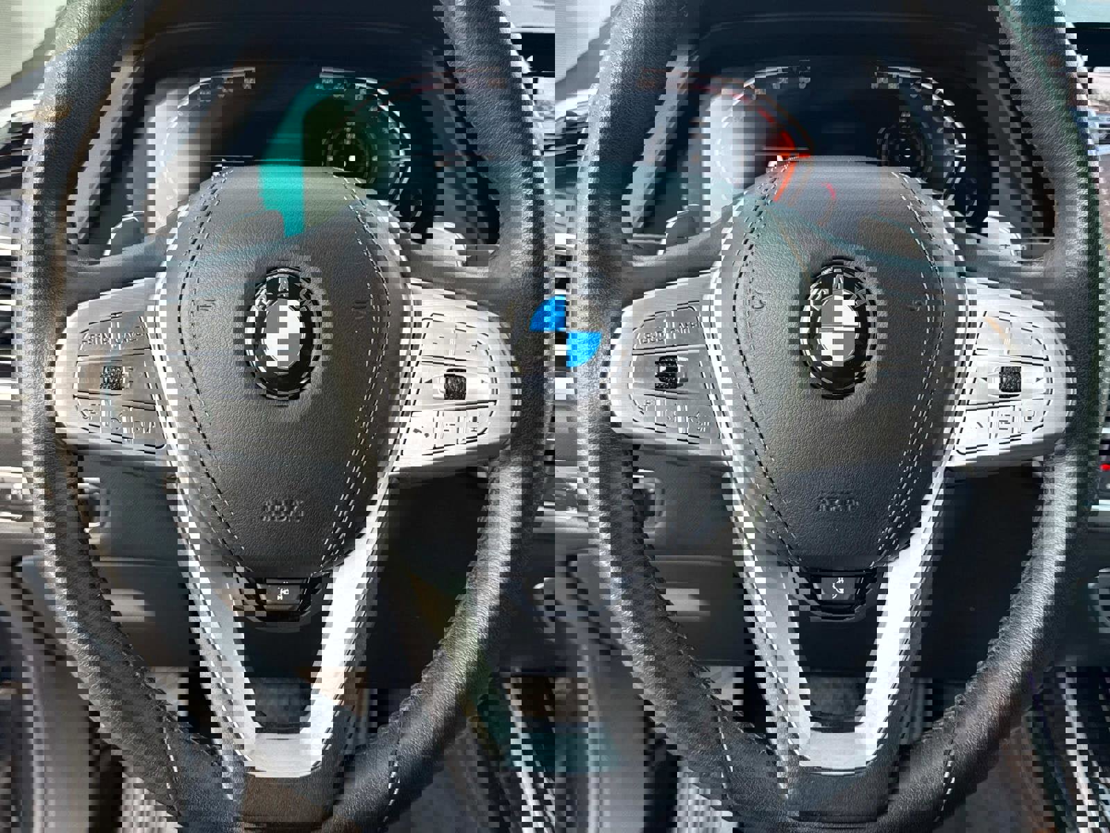 Used 2021 BMW X7 xDrive40i w/ Cold Weather Package image 28