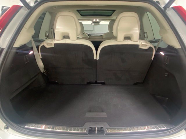 Certified 2024 Volvo XC90 T8 Ultimate w/ Protection Package AWD/4WD image 8