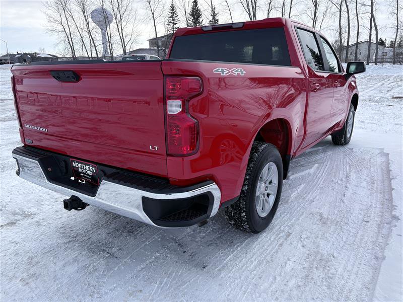 Used 2025 Chevrolet Silverado 1500 LT image 3
