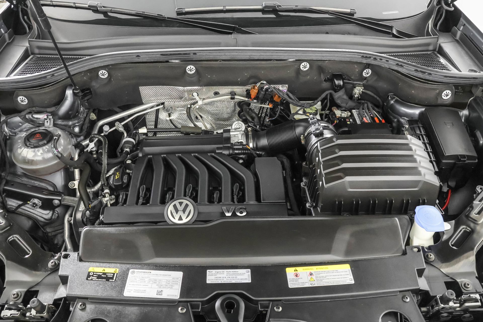 Used 2023 Volkswagen Atlas SE w/ Black Wheel Package image 50