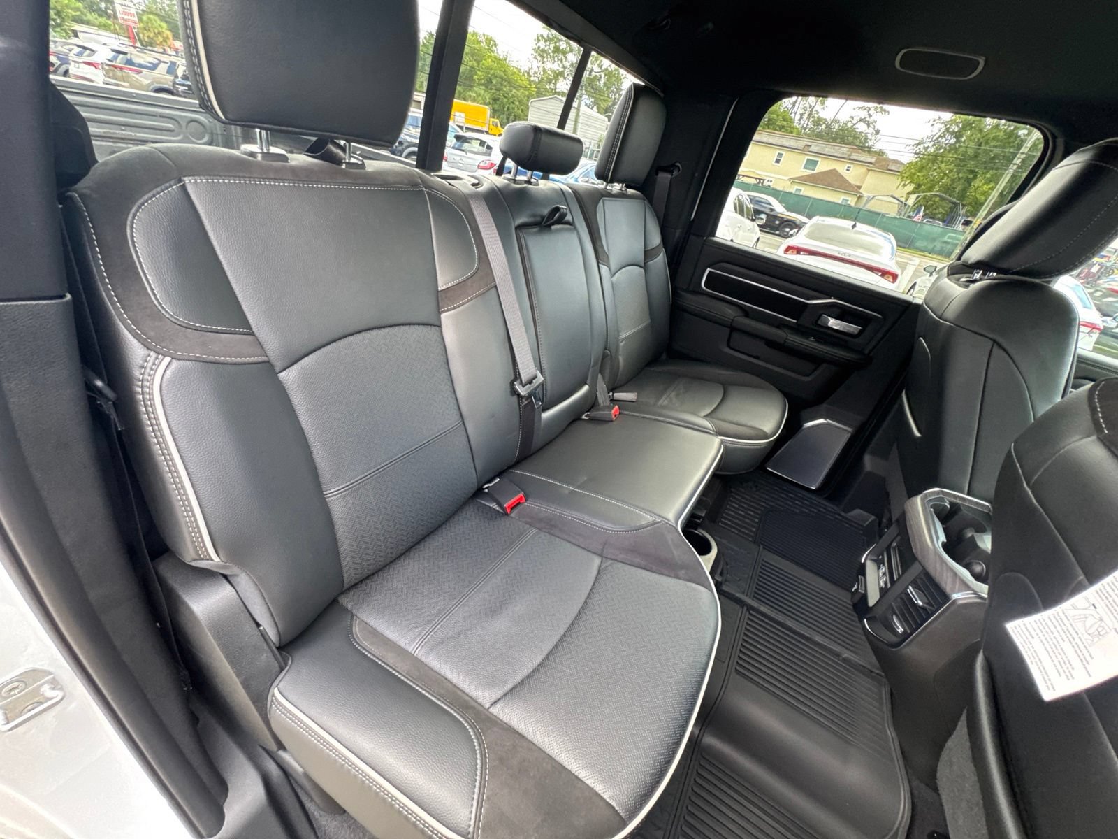 Used 2026 RAM 3500 Laramie AWD/4WD image 26