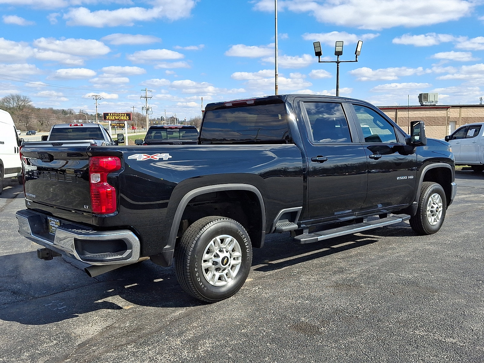 Used 2025 Chevrolet Silverado 2500 LT w/ Convenience Package AWD/4WD image 8