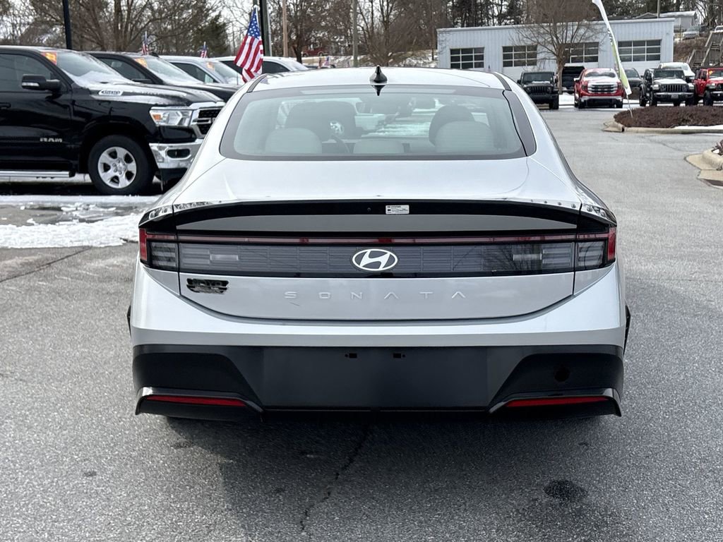 Used 2025 Hyundai Sonata SEL image 9