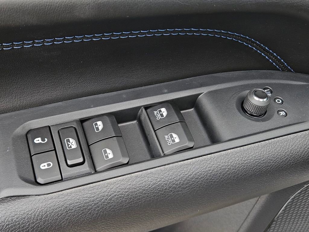 New 2026 Jeep Compass Limited w/ Sun, Sound & Navigation Group image 17