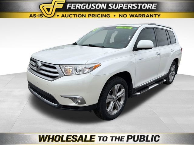 Used 2012 Toyota Highlander Limited w/ Tow Pkg AWD/4WD image 3