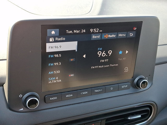 Certified 2023 Hyundai Kona SEL image 16