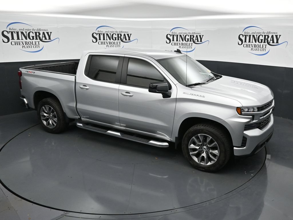 Used 2021 Chevrolet Silverado 1500 RST w/ Convenience Package II AWD/4WD image 18