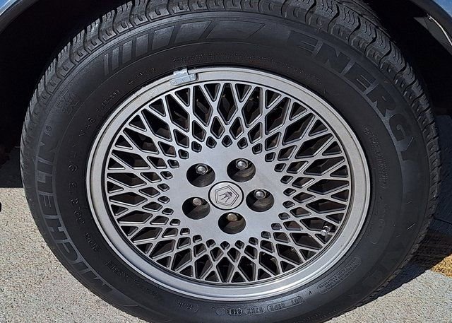 Used 1991 Chrysler TC by Maserati image 13