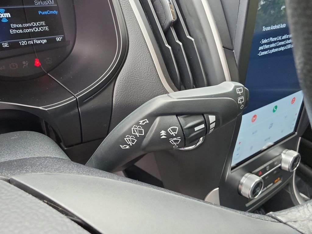 Used 2024 Ford Edge SE AWD/4WD image 24