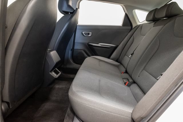 Used 2025 Kia K4 FWD image 24