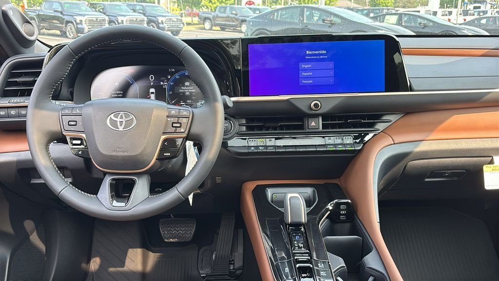 New 2026 Toyota Crown Signia AWD/4WD image 8