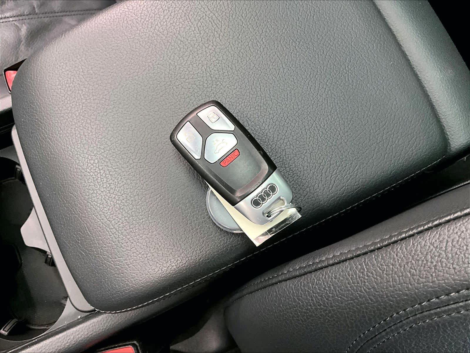 Used 2020 Audi Q5 e Premium Plus AWD/4WD image 14