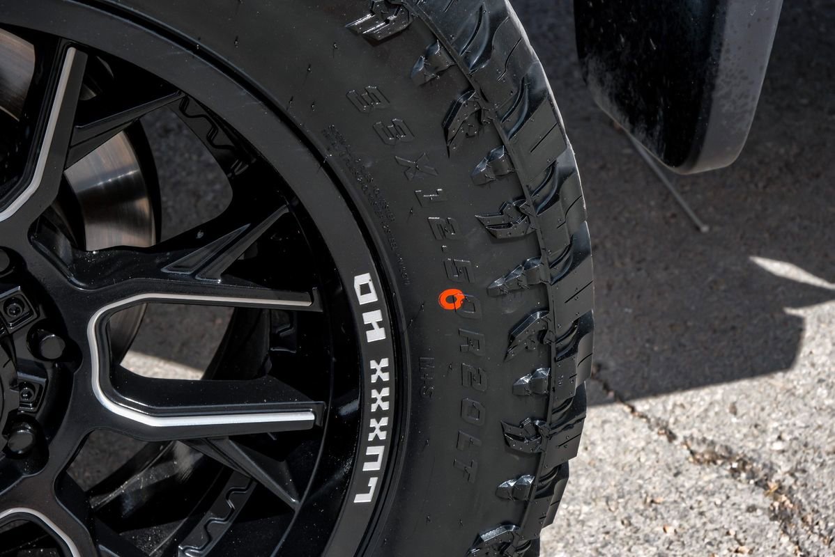 Used 2024 Chevrolet Silverado 2500 LT w/ Z71 Sport Edition image 64