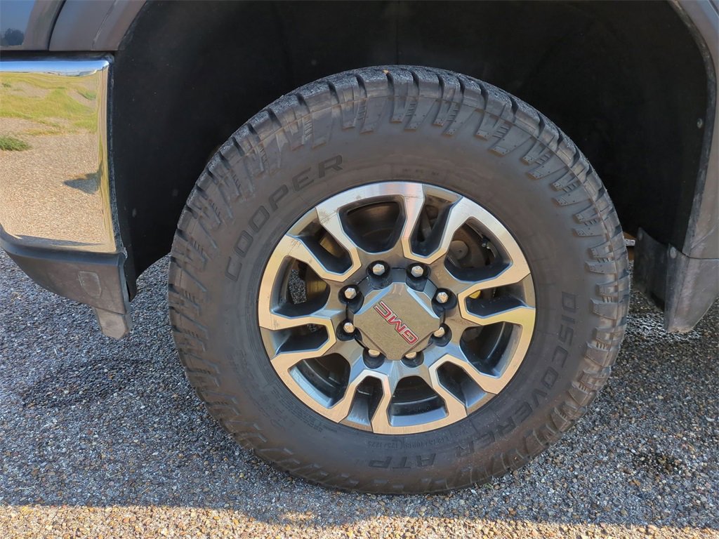 Certified 2023 GMC Sierra 2500 SLE w/ SLE Value Package; image 31