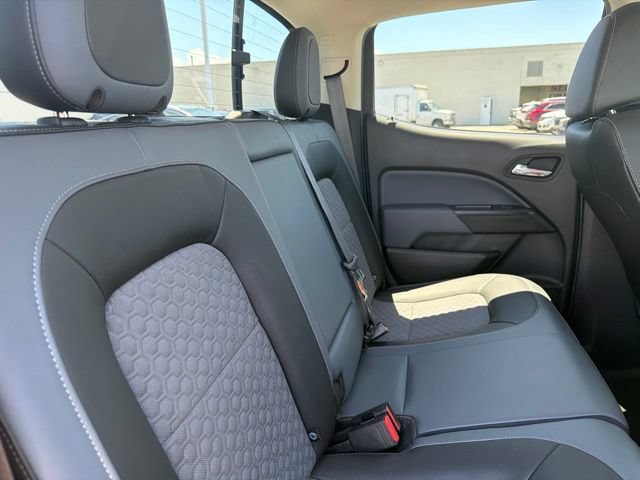 Used 2018 Chevrolet Colorado Z71 AWD/4WD image 24