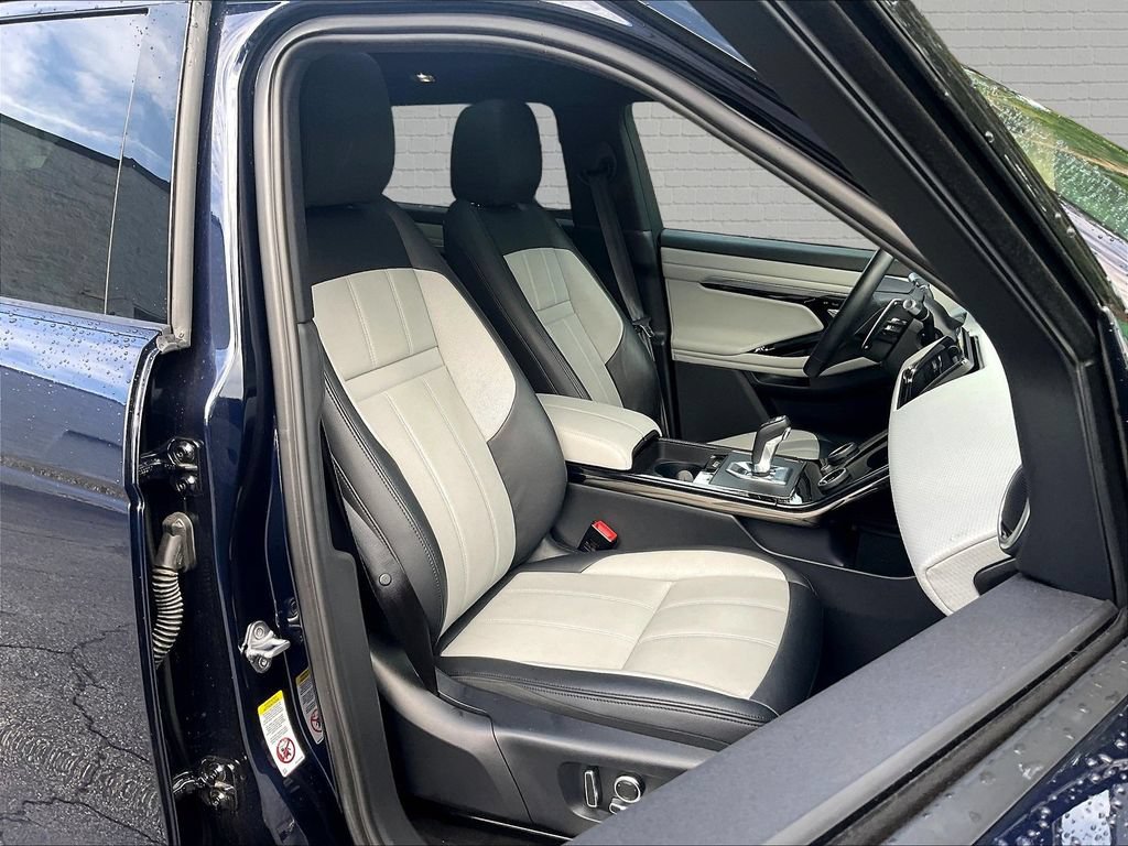 Used 2022 Land Rover Range Rover Evoque R-Dynamic S AWD/4WD image 25