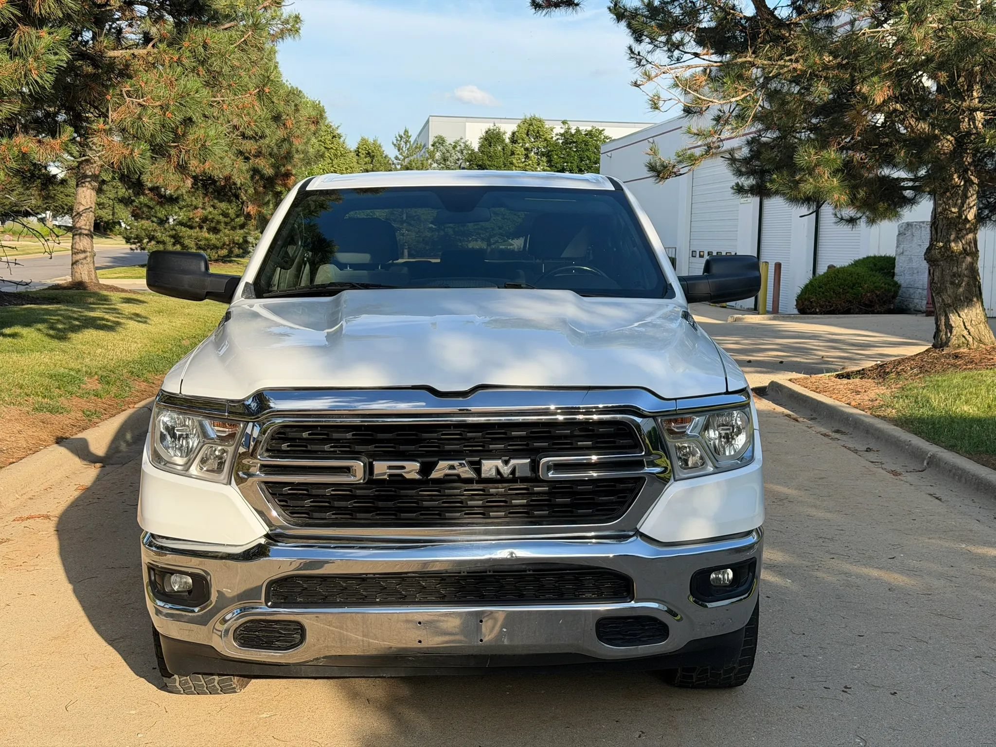 Used 2022 RAM 1500 Big Horn AWD/4WD image 2