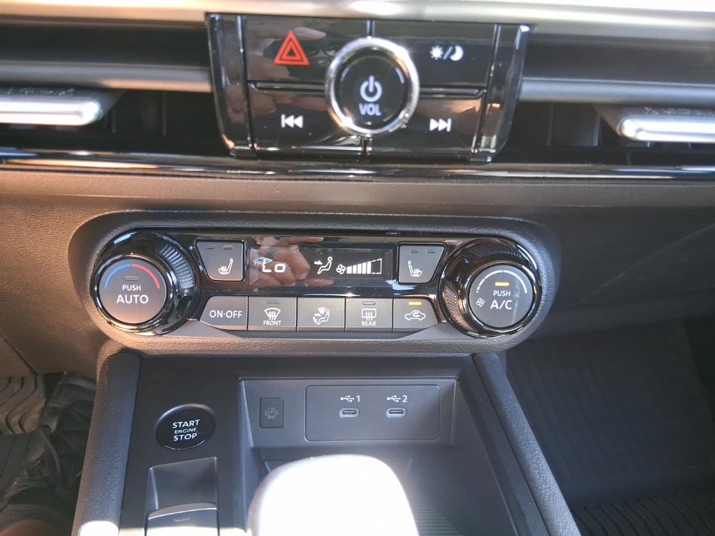 New 2026 Nissan Kicks SV w/ Cold Weather Package image 14